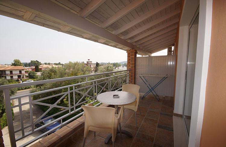 Omirico Studios Corfu  Buitenkant foto